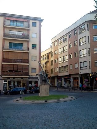 Foto 1 de Local en alquiler en Centro - Segovia de 90 m²
