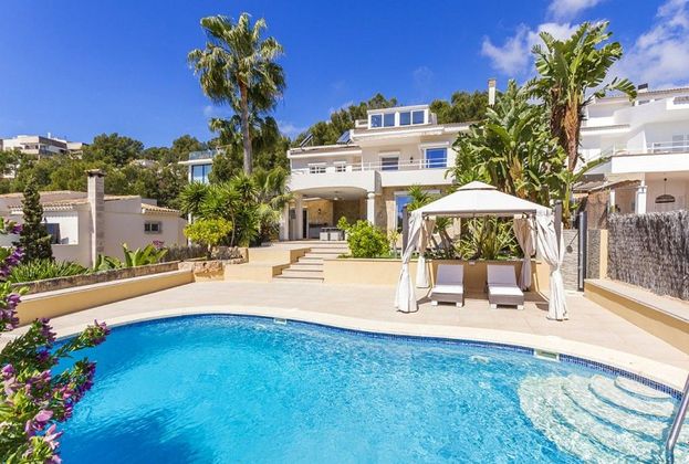 Foto 2 de Chalet en venta en Cas Catala - Illetes de 4 habitaciones con terraza y piscina