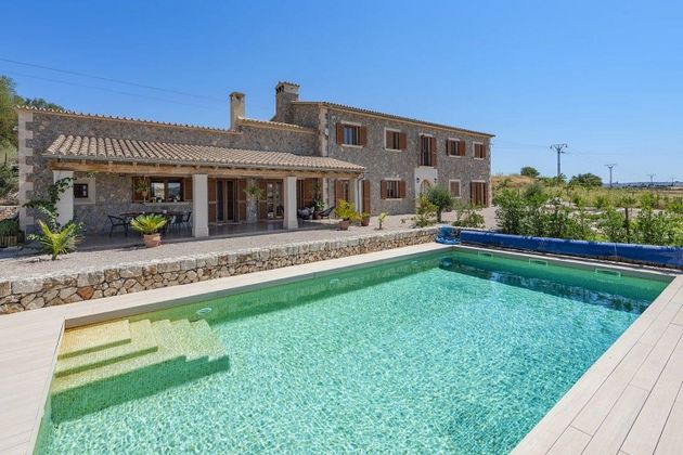 Foto 1 de Venta de casa rural en Algaida de 5 habitaciones con terraza y piscina
