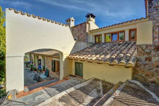 Foto 2 de Casa rural en venda a Calvià de 5 habitacions amb terrassa i jardí