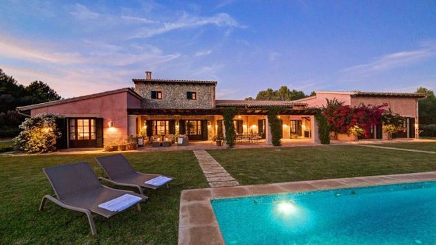 Foto 1 de Venta de casa rural en Calvià de 6 habitaciones con terraza y piscina