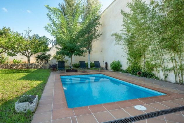 Foto 2 de Casa en venta en Llubí de 2 habitaciones con piscina y garaje