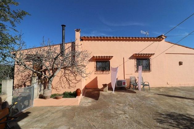 Foto 1 de Casa rural en venda a calle Vell Pina de 3 habitacions amb terrassa i piscina