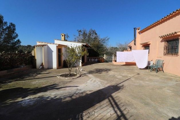 Foto 2 de Casa rural en venda a calle Vell Pina de 3 habitacions amb terrassa i piscina