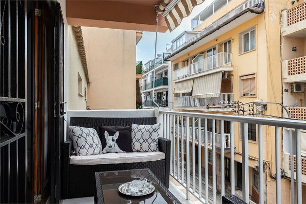 Foto 2 de Pis en venda a calle De Virgili de 2 habitacions amb terrassa i balcó