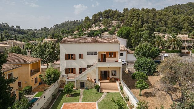 Foto 1 de Xalet en venda a Mancor de la Vall de 4 habitacions amb terrassa i jardí