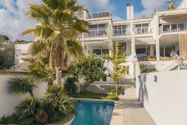Foto 1 de Casa adossada en venda a El Terreno de 4 habitacions amb terrassa i piscina