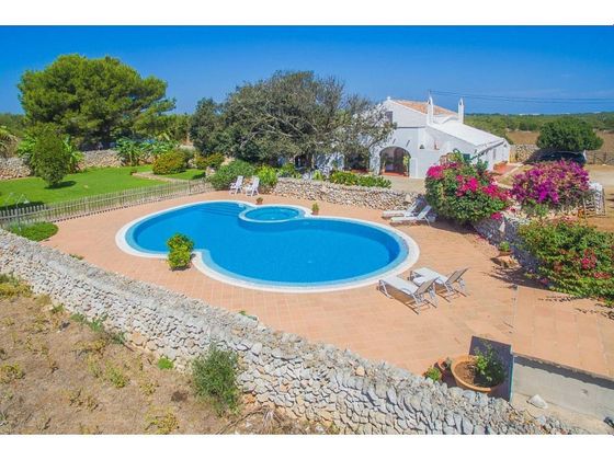 Foto 1 de Casa rural en venda a Sant Lluís de 6 habitacions amb terrassa i piscina