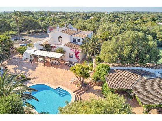 Foto 1 de Casa rural en venda a Castell (Es) de 12 habitacions amb terrassa i piscina