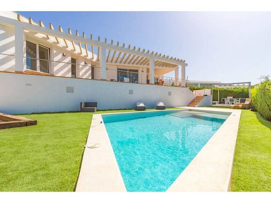 Foto 2 de Venta de chalet en Sant Lluís de 3 habitaciones con terraza y piscina