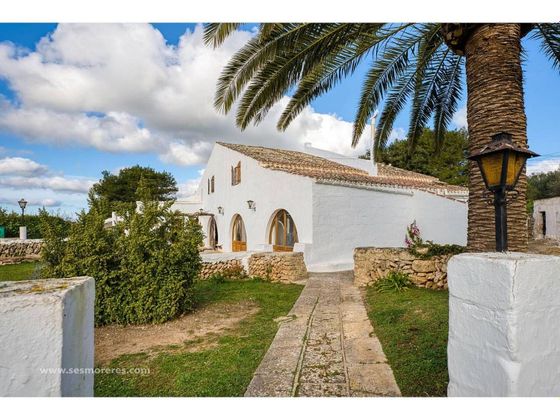 Foto 1 de Casa rural en venda a Sant Climent-Es Canutells de 6 habitacions amb jardí