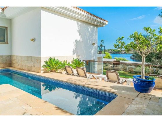 Foto 2 de Xalet en venda a Castell (Es) de 5 habitacions amb terrassa i piscina