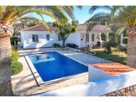 Foto 1 de Xalet en venda a Cala Blanca de 4 habitacions amb terrassa i piscina