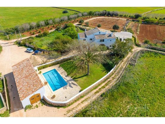Foto 1 de Casa rural en venda a Ciutadella de 1 habitació amb piscina