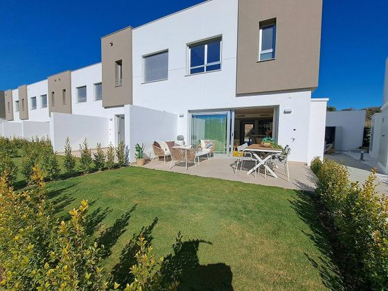 Foto 2 de Venta de casa en Estepona Oeste - Valle Romano - Bahía Dorada de 3 habitaciones con terraza y piscina