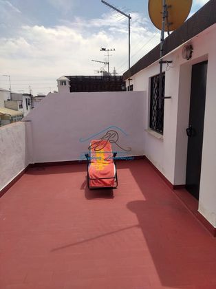 Foto 1 de Casa adossada en venda a Poniente-Norte - Miralbaida - Parque Azahara de 5 habitacions amb terrassa i mobles