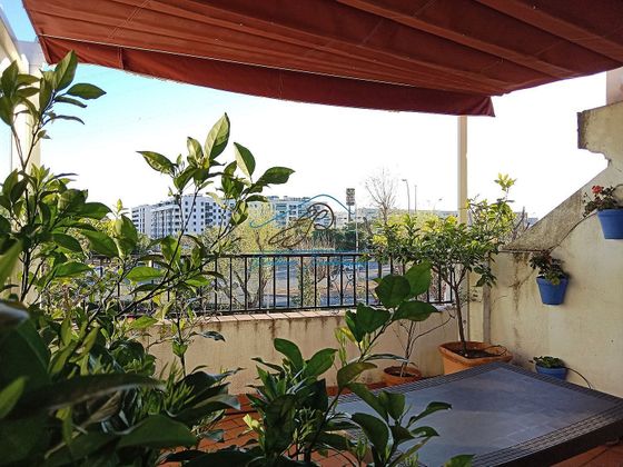 Foto 1 de Casa adosada en venta en Ciudad Jardín - Zoco de 3 habitaciones con terraza y balcón