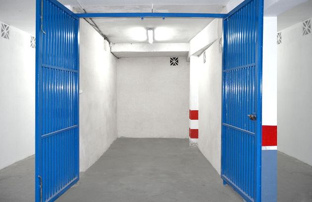 Foto 1 de Garatge en venda a calle Quevedo de 1490 m²