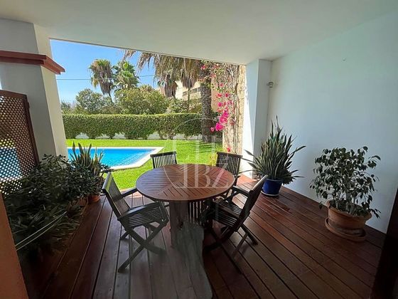 Foto 1 de Casa en lloguer a Marina Botafoc - Platja de Talamanca de 2 habitacions amb terrassa i piscina
