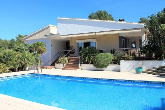 Foto 1 de Xalet en venda a Urbanizaciones- Santa Ana- Las Estrellas de 5 habitacions amb terrassa i piscina