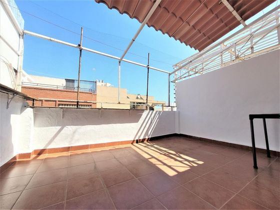 Foto 1 de Àtic en venda a calle Francisco Montero Pérez de 2 habitacions amb terrassa