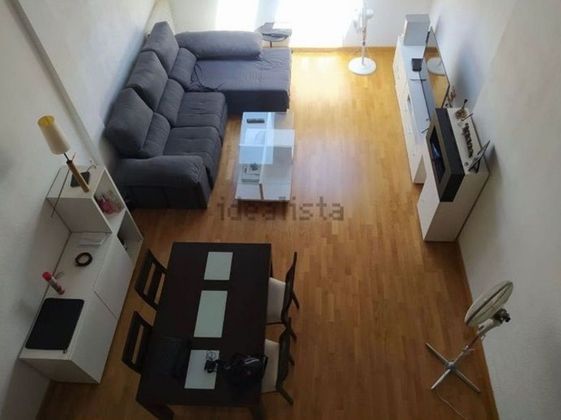 Foto 2 de Dúplex en venta en Villamayor de 3 habitaciones con garaje y calefacción