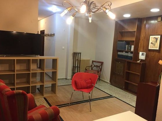 Foto 1 de Alquiler de piso en Canalejas - Gran Vía de 4 habitaciones con muebles y calefacción
