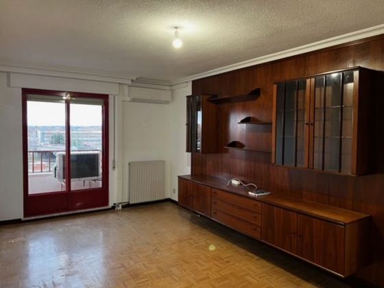 Foto 2 de Pis en venda a Garrido Norte - Chinchibarra de 3 habitacions amb terrassa i balcó