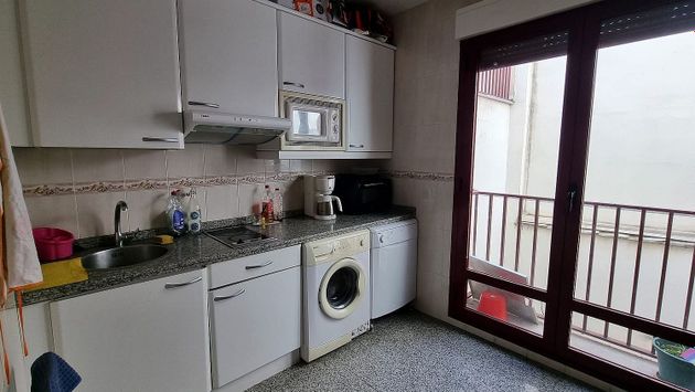 Foto 2 de Pis en lloguer a Centro - Salamanca de 3 habitacions amb mobles i calefacció