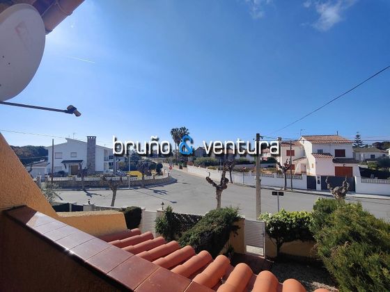 Foto 1 de Casa en venta en La Barquera de 3 habitaciones con terraza y balcón