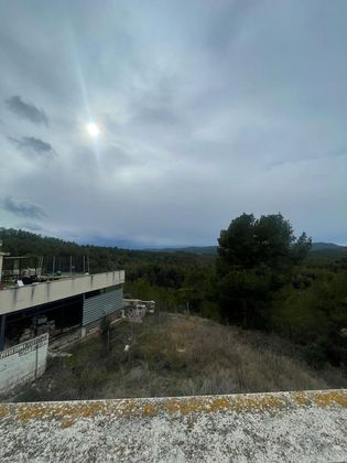 Foto 2 de Venta de chalet en Castellnou de Bages de 4 habitaciones con terraza