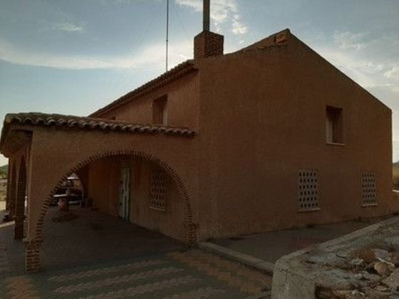 Foto 1 de Casa rural en venda a plaza Castellans de 3 habitacions amb terrassa