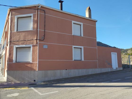 Foto 2 de Casa adossada en venda a calle Doctor Pérez López de 4 habitacions amb garatge
