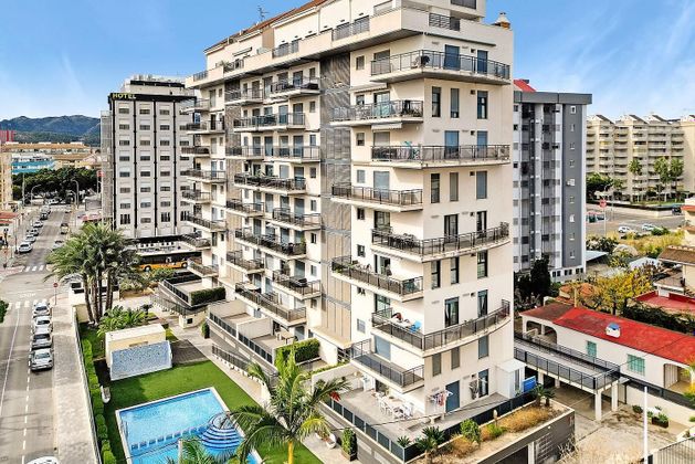 Foto 2 de Alquiler de piso en calle De Cibeles de 3 habitaciones con terraza y piscina