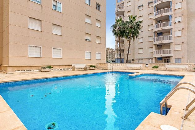 Foto 1 de Alquiler de piso en calle De la Ràbida de 2 habitaciones con terraza y piscina