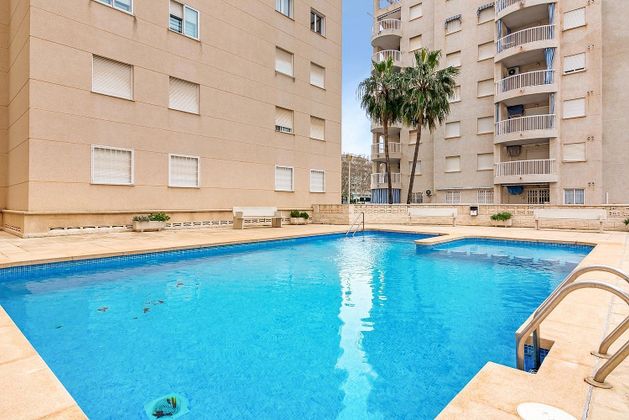 Foto 1 de Alquiler de piso en calle De la Ràbida de 2 habitaciones con terraza y piscina