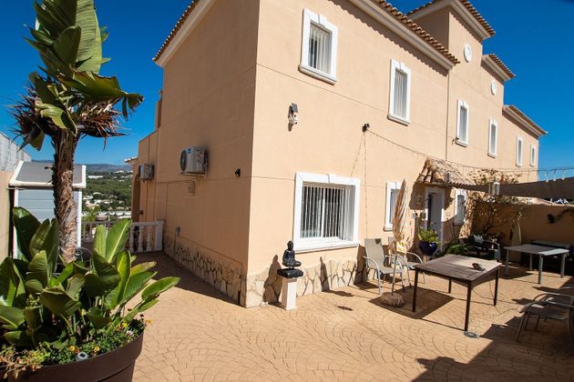 Foto 2 de Casa adossada en venda a Zona Levante - Playa Fossa de 5 habitacions amb terrassa i piscina