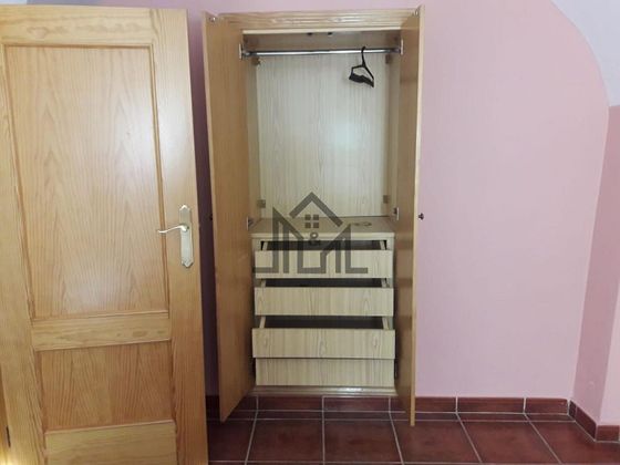 Foto 2 de Venta de casa en Torreorgaz de 6 habitaciones con calefacción