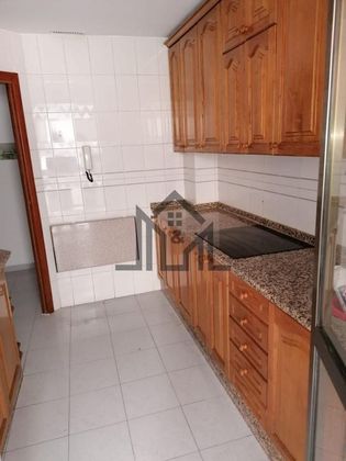 Foto 1 de Piso en venta en La Cañada de 4 habitaciones con terraza y calefacción