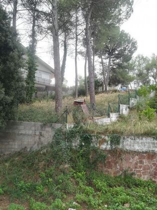 Foto 2 de Venta de terreno en Begues de 708 m²