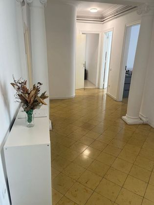 Foto 2 de Alquiler de piso en calle De Mallorca de 4 habitaciones con muebles y aire acondicionado