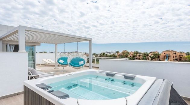 Foto 1 de Ático en venta en Nueva Alcántara de 3 habitaciones con terraza y piscina
