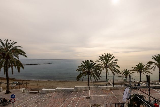 Foto 1 de Pis en venda a Playa de la Fontanilla de 2 habitacions amb terrassa i aire acondicionat