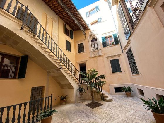 Foto 2 de Dúplex en venda a La Seu - Cort - Monti-sión de 3 habitacions amb terrassa i garatge