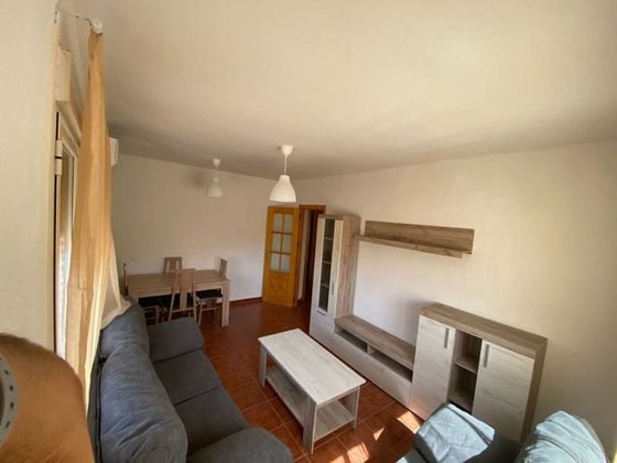 Foto 1 de Alquiler de piso en Pepino de 2 habitaciones con muebles y aire acondicionado