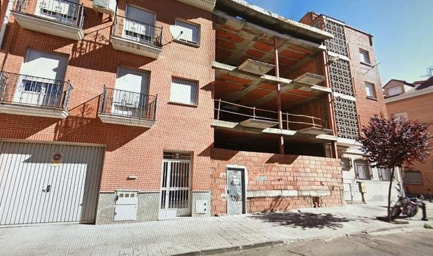 Foto 1 de Edifici en venda a calle Antonio Machado de 418 m²