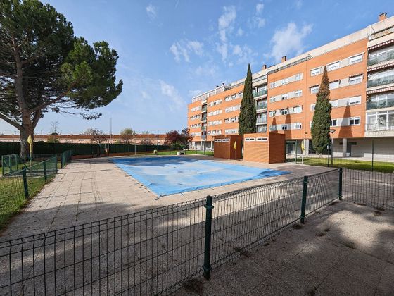 Foto 1 de Pis en venda a Espartales de 3 habitacions amb terrassa i piscina