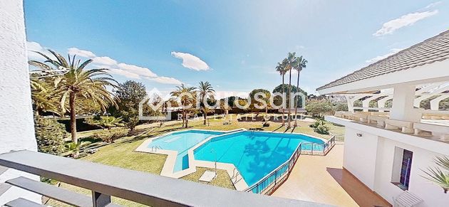 Foto 2 de Venta de chalet en Churriana de 11 habitaciones con terraza y piscina