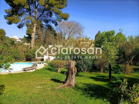 Foto 1 de Venta de chalet en Churriana de 5 habitaciones con terraza y piscina
