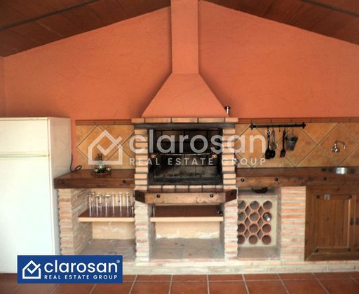 Foto 2 de Chalet en venta en Pinos de Alhaurín - Periferia de 5 habitaciones con terraza y piscina